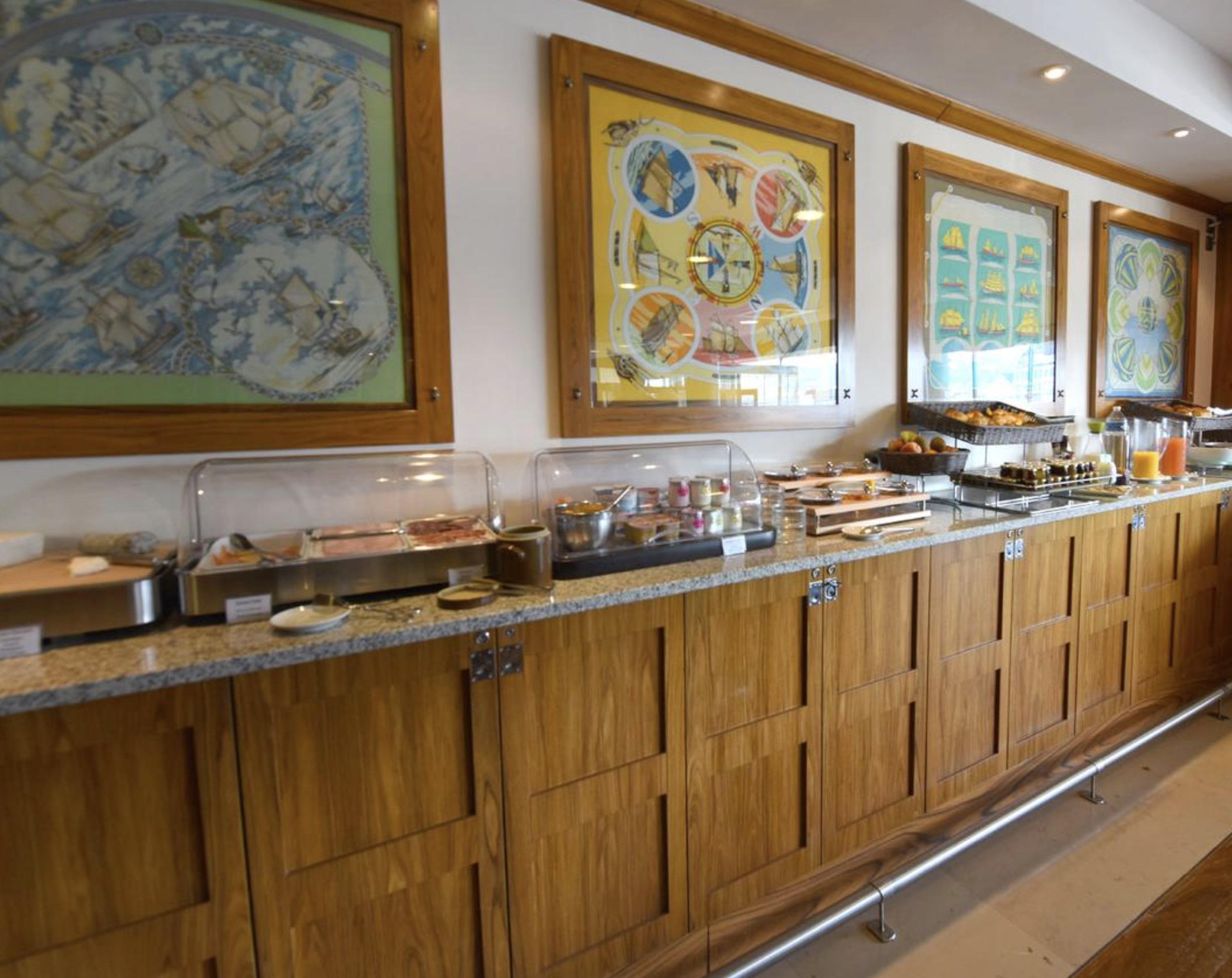 Hotel Le Grand Pavois เฟก็องป์ ภายนอก รูปภาพ